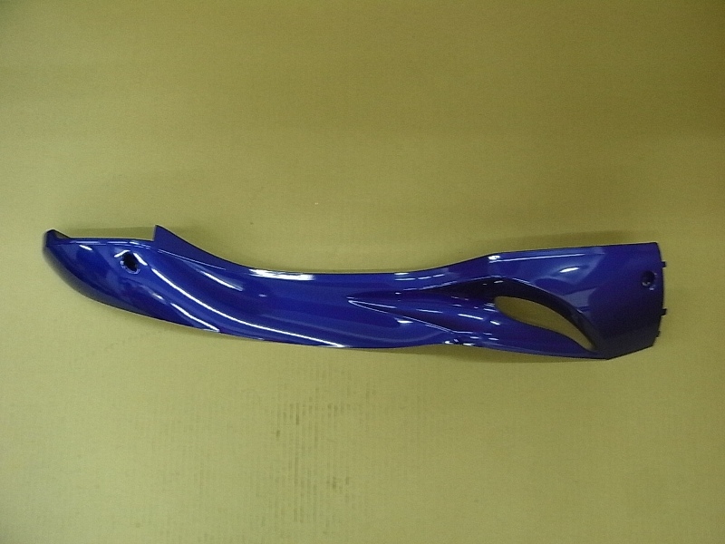 Облицовка боковая правая синий_BU-283S-D SYM