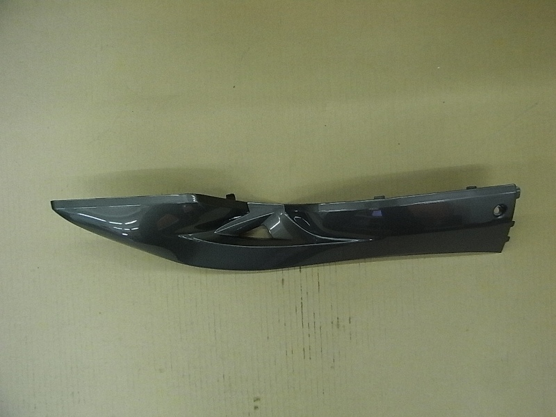 Облицовка боковая правая серый_GY-419S-D SYM