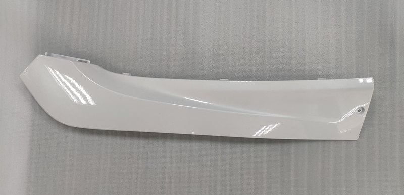 Облицовка боковая нижняя правая SYM Symphony 200
