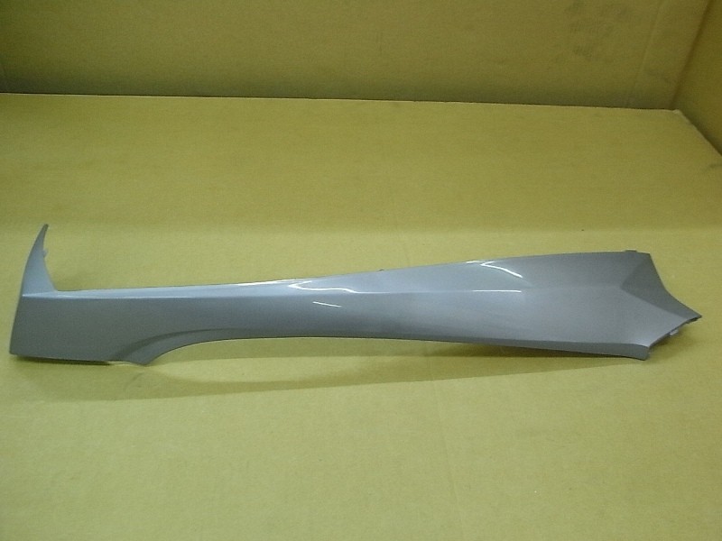 Облицовка боковая правая серебристый_S-421S-D SYM Citycom