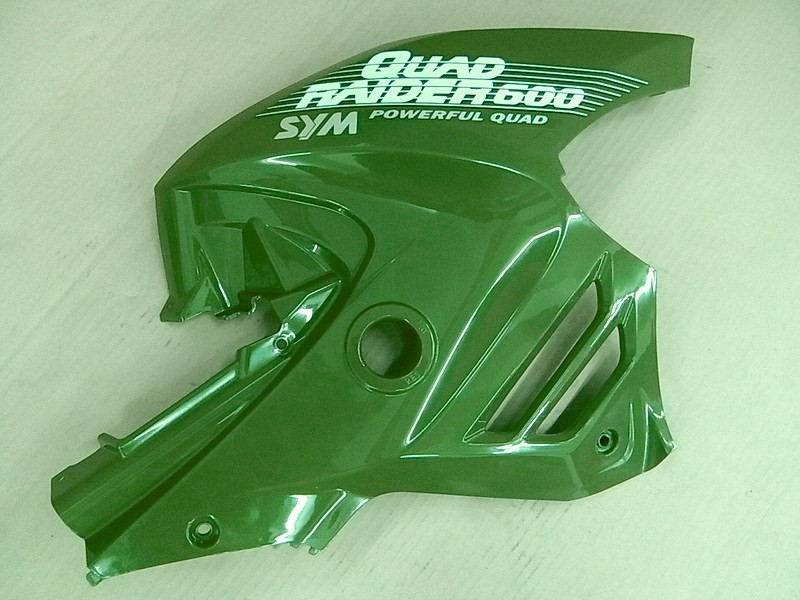 Облицовка боковая правая зелёный (PP-90290-25) SYM ATV 600