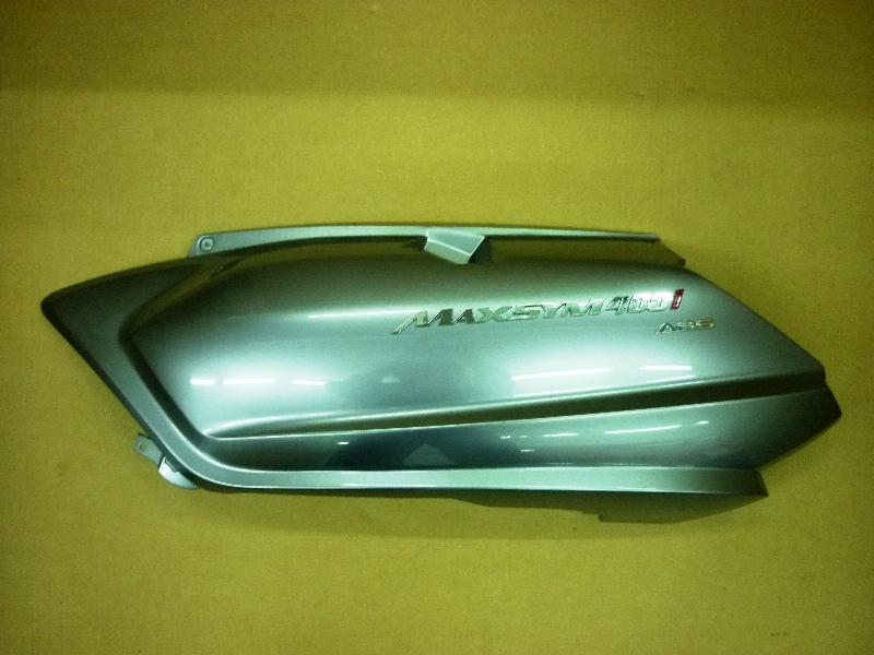 Облицовка задняя левая серый (GY-517S) SYM