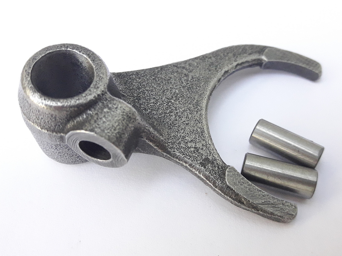 Вилка переключения передач 1/4 85/105 Koshine