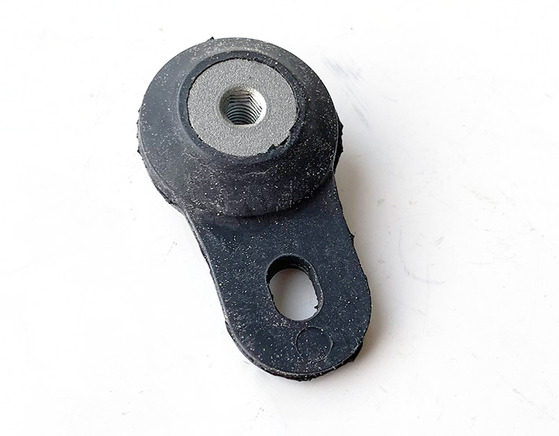 Крепление выхлопной трубы Koshine