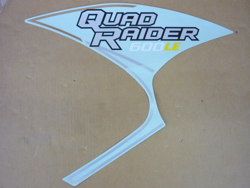 Наклейка бокового левого пластика SYM