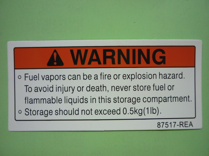 Наклейка информационная SYM