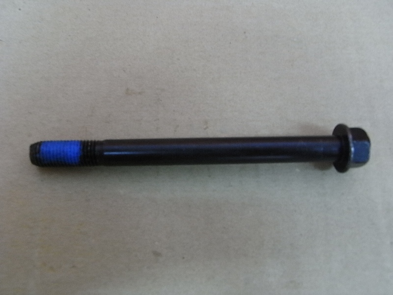 Винт с фланцем M10x114 SYM