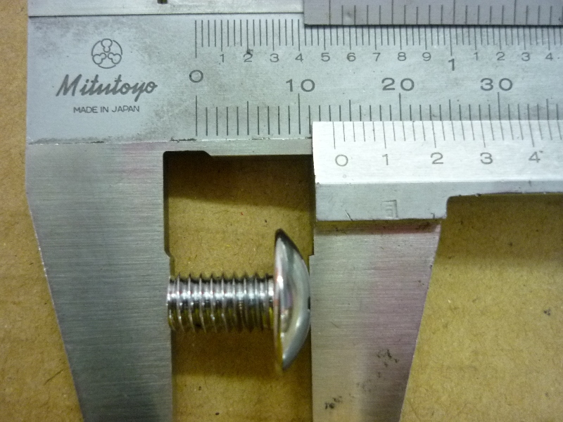 Винт спец 6х14 SYM