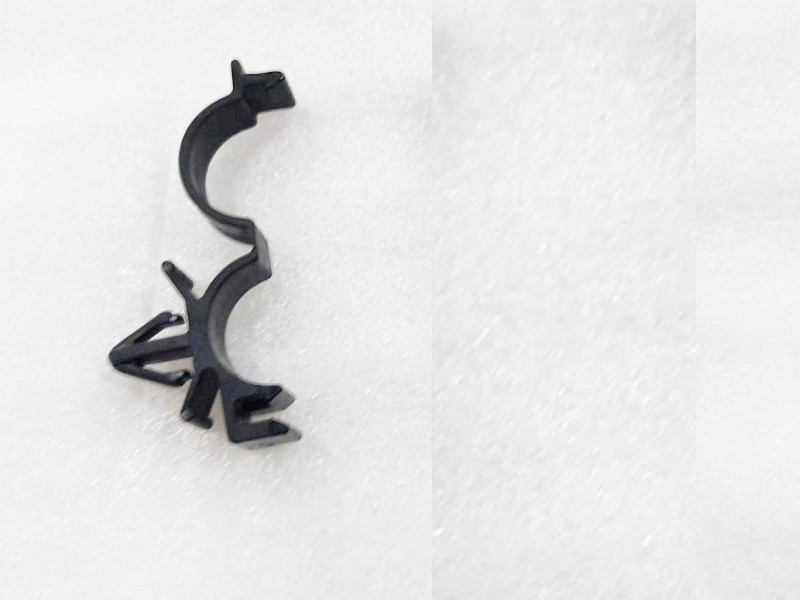 Крепление кабеля SYM