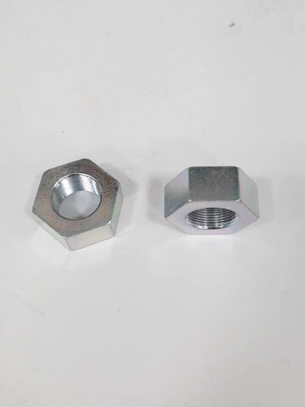 Гайка спец м18 SYM