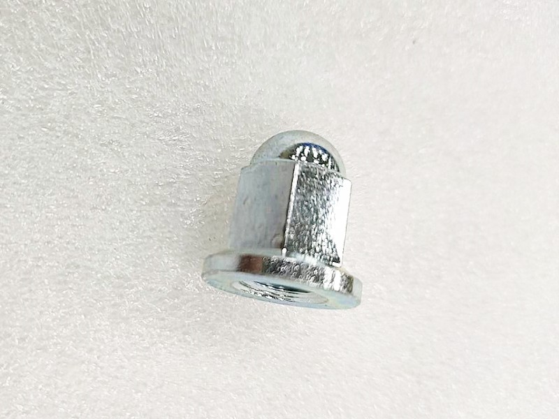 Гайка колпачковая SYM