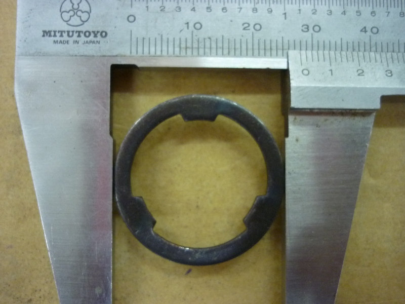 Шайба шлицевая 22мм SYM