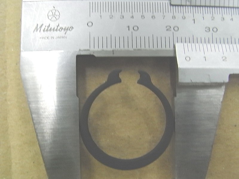 Кольцо стопорное 20мм SYM XS 125