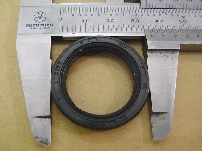 Сальник 26x35x7 SYM Maxsym 400