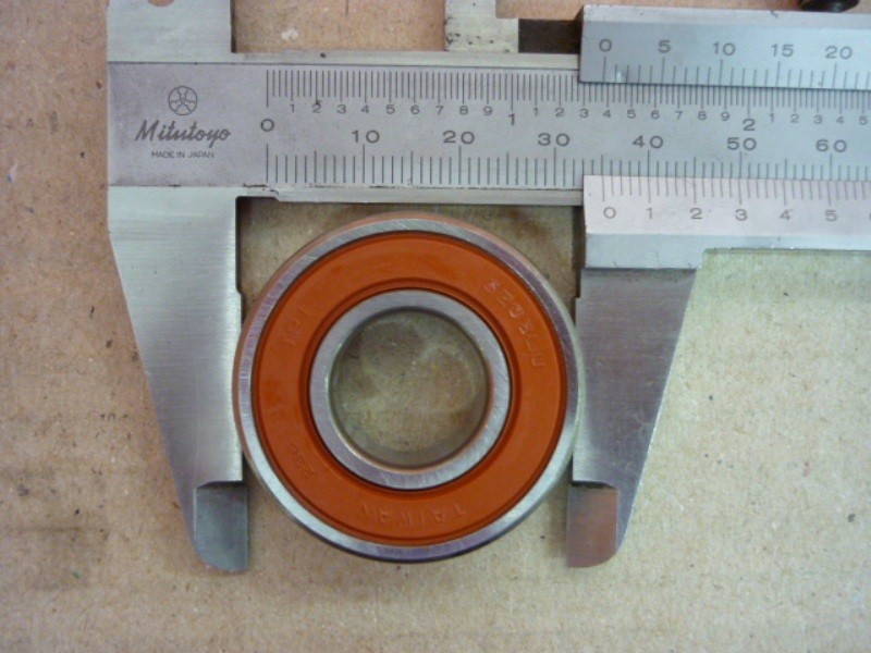 Подшипник шариковый радиальный 6202 SYM JoyMax 300