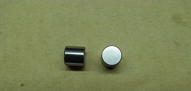 Ролик 10x10 SYM Mio 50