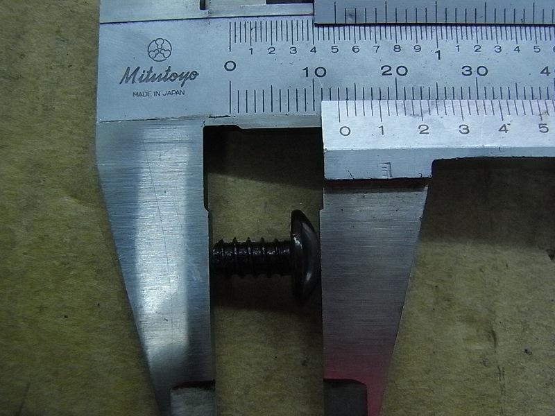 Саморез 5х10 SYM