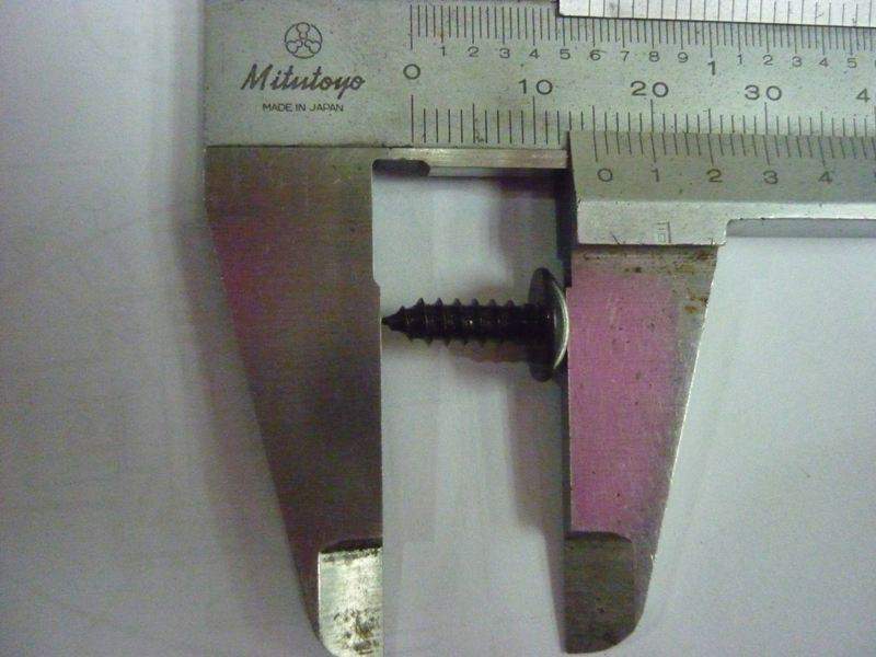 Винт самонарезающий 4х12 SYM