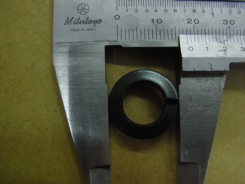 Шайба пружинная 10мм SYM