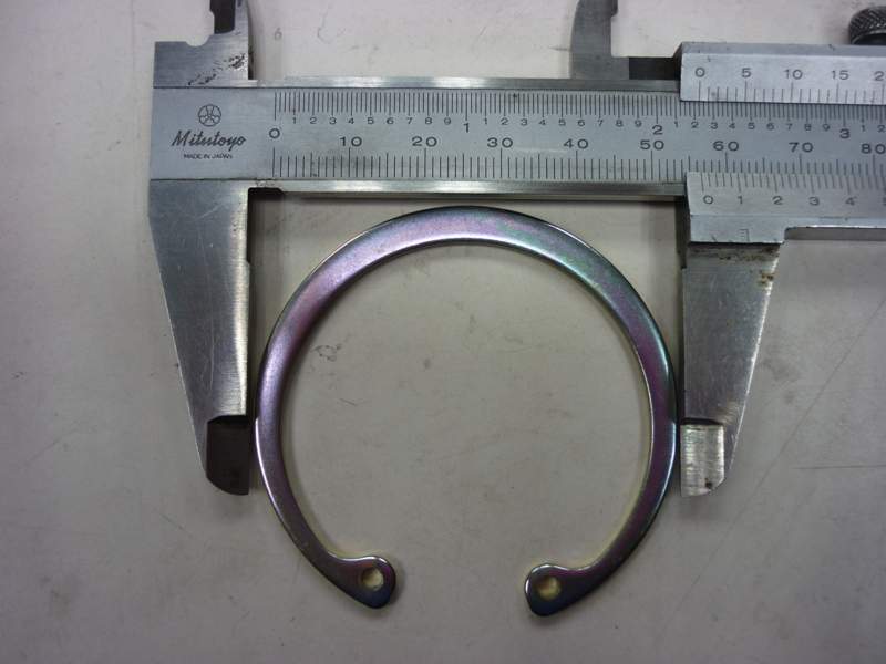 Стопорное кольцо 52мм SYM