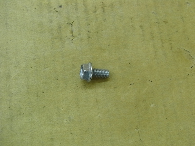 Винт с фланцем M6x12 SYM Orbit 50 Orbit 125