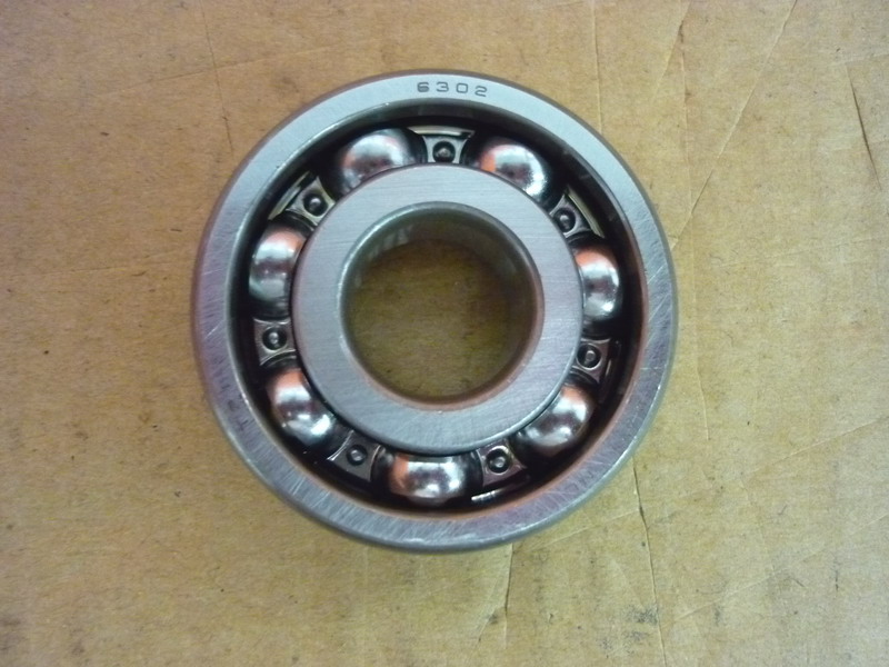 Подшипник шариковый радиальный 6302 SYM JoyMax 300 GTS 300