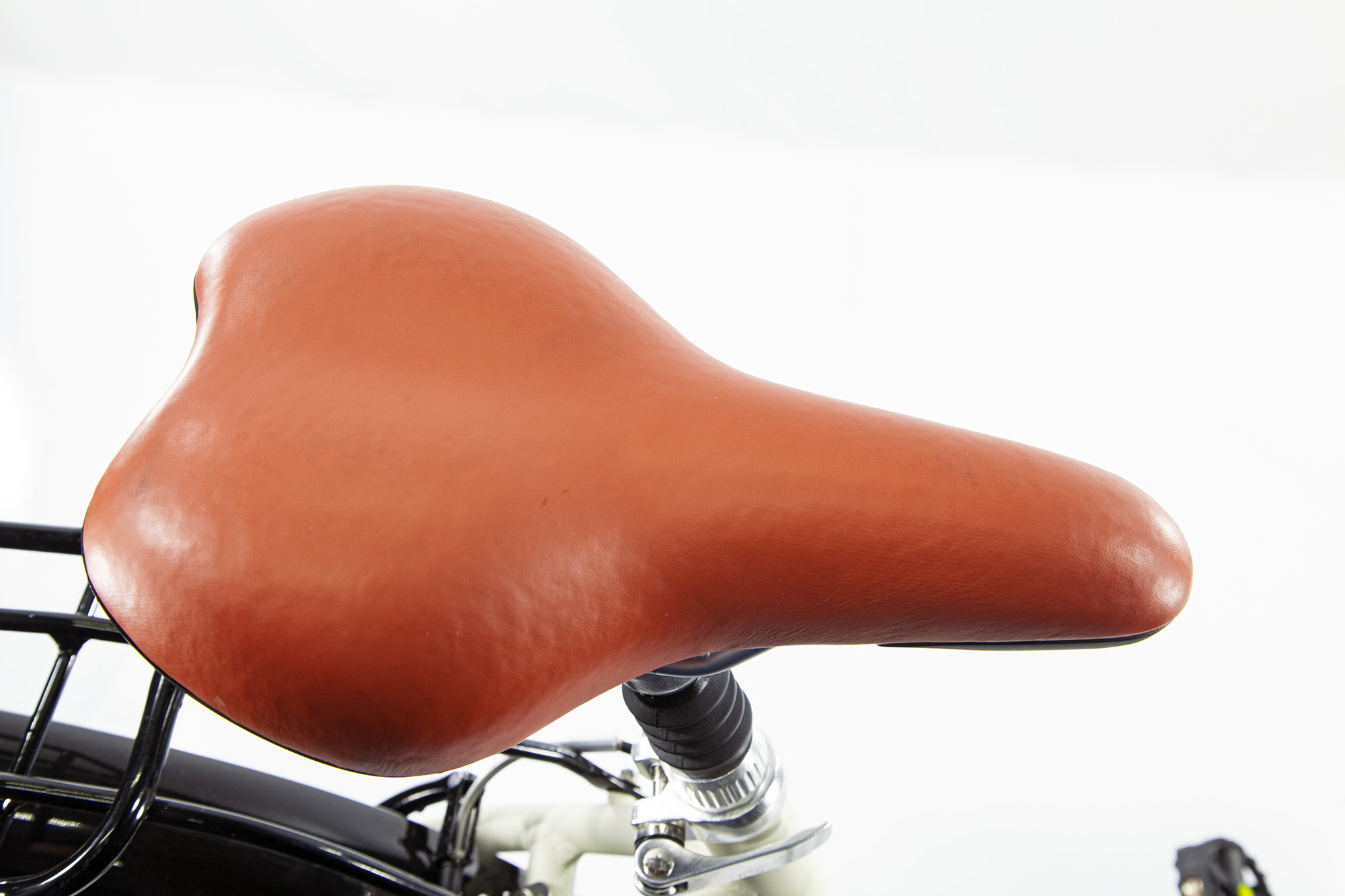 Велосипед Alpinebike Costa, М, 26", городской, 7 скоростей, белый