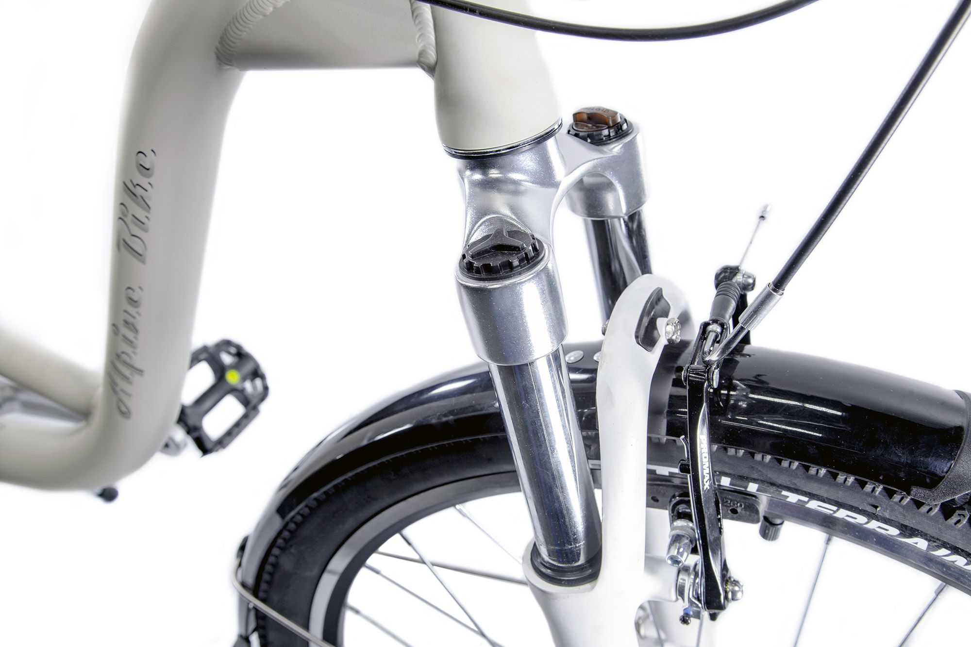 Велосипед Alpinebike Costa, М, 26", городской, 7 скоростей, белый