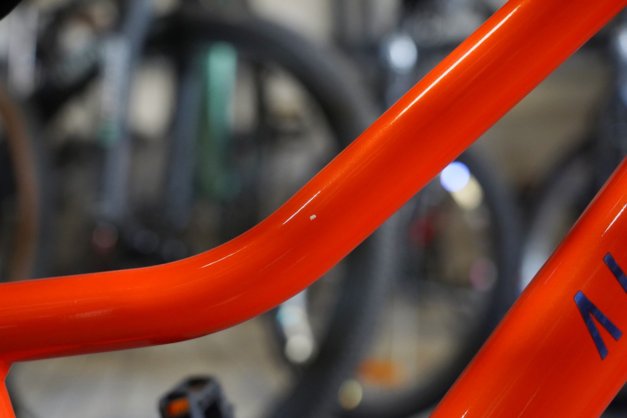 Велосипед подростковый Alpinebike Pegas 7-24 рассветный оранжевый