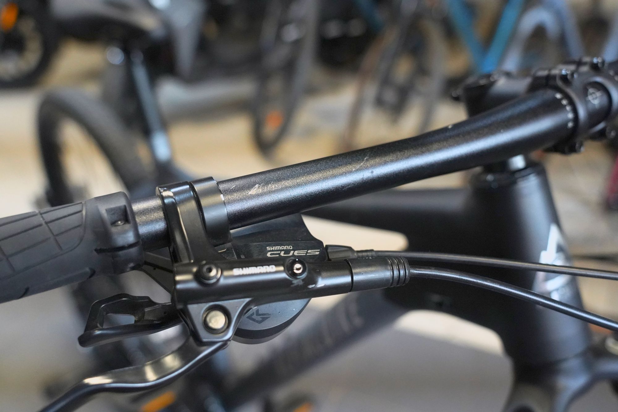 Велосипед горный Alpinebike Prime 11 размер L ett645 громовой серый