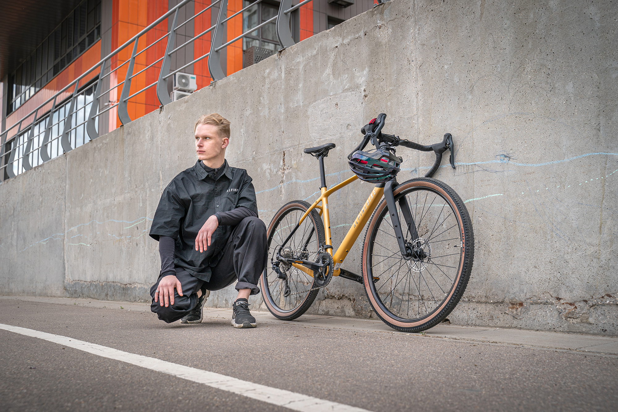 Велосипед гравийный Alpinebike Spirit 20 золотой песок