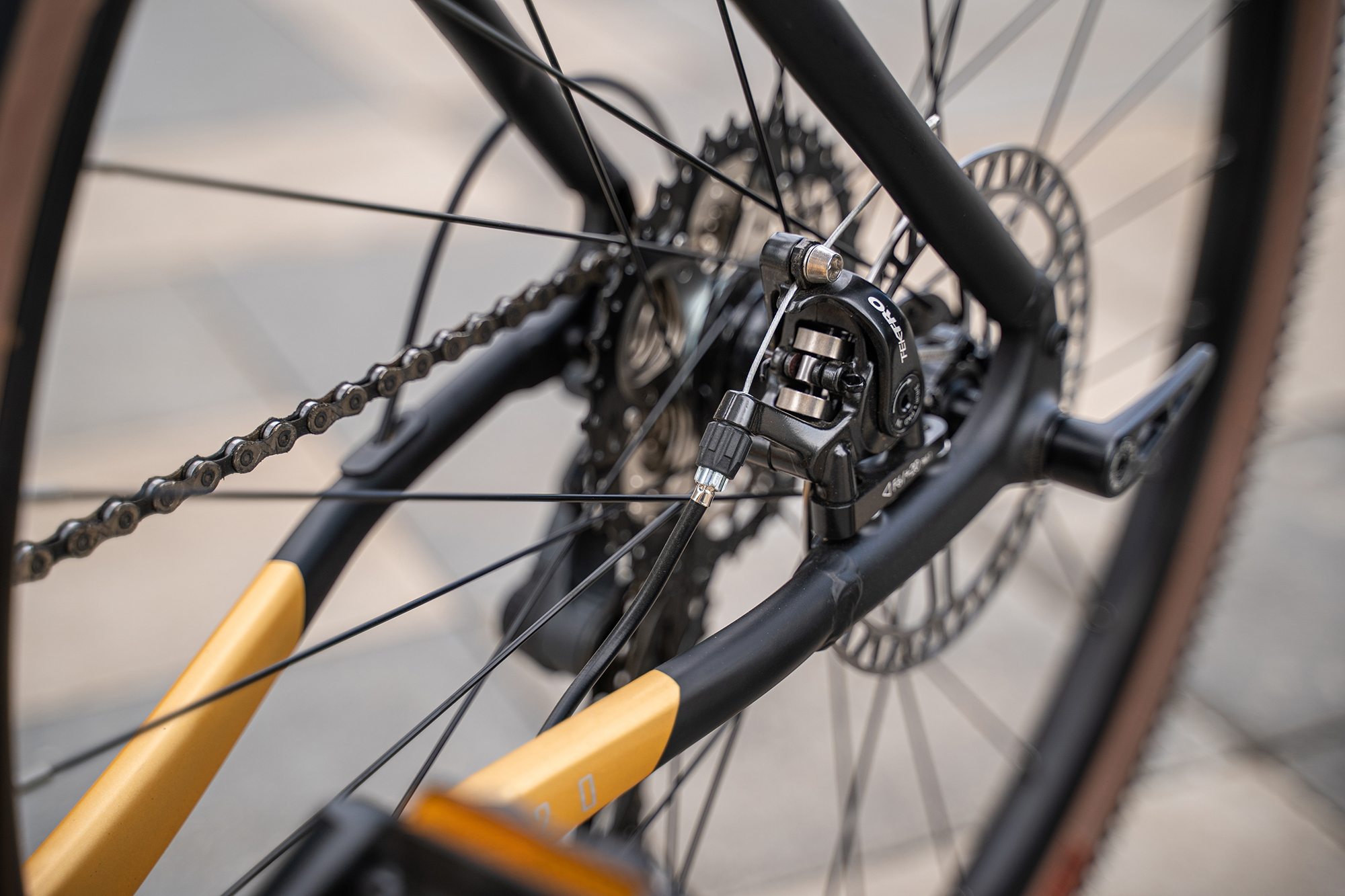 Велосипед гравийный Alpinebike Spirit 20 золотой песок