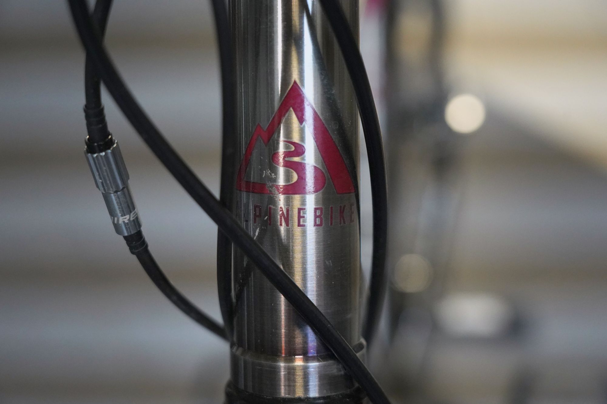 Велосипед гравийный Alpinebike City Spirit CR, размер S/M, (ETT 590), цвет Полированная сталь