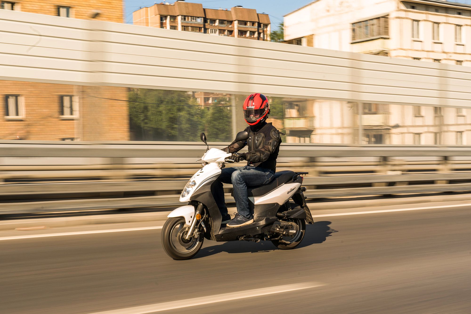 Скутер SYM Orbit 50 красный