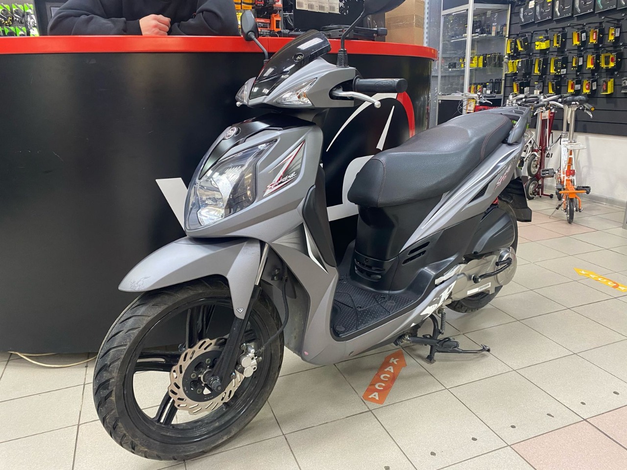 Скутер SYM Symphony SR 125  Серый