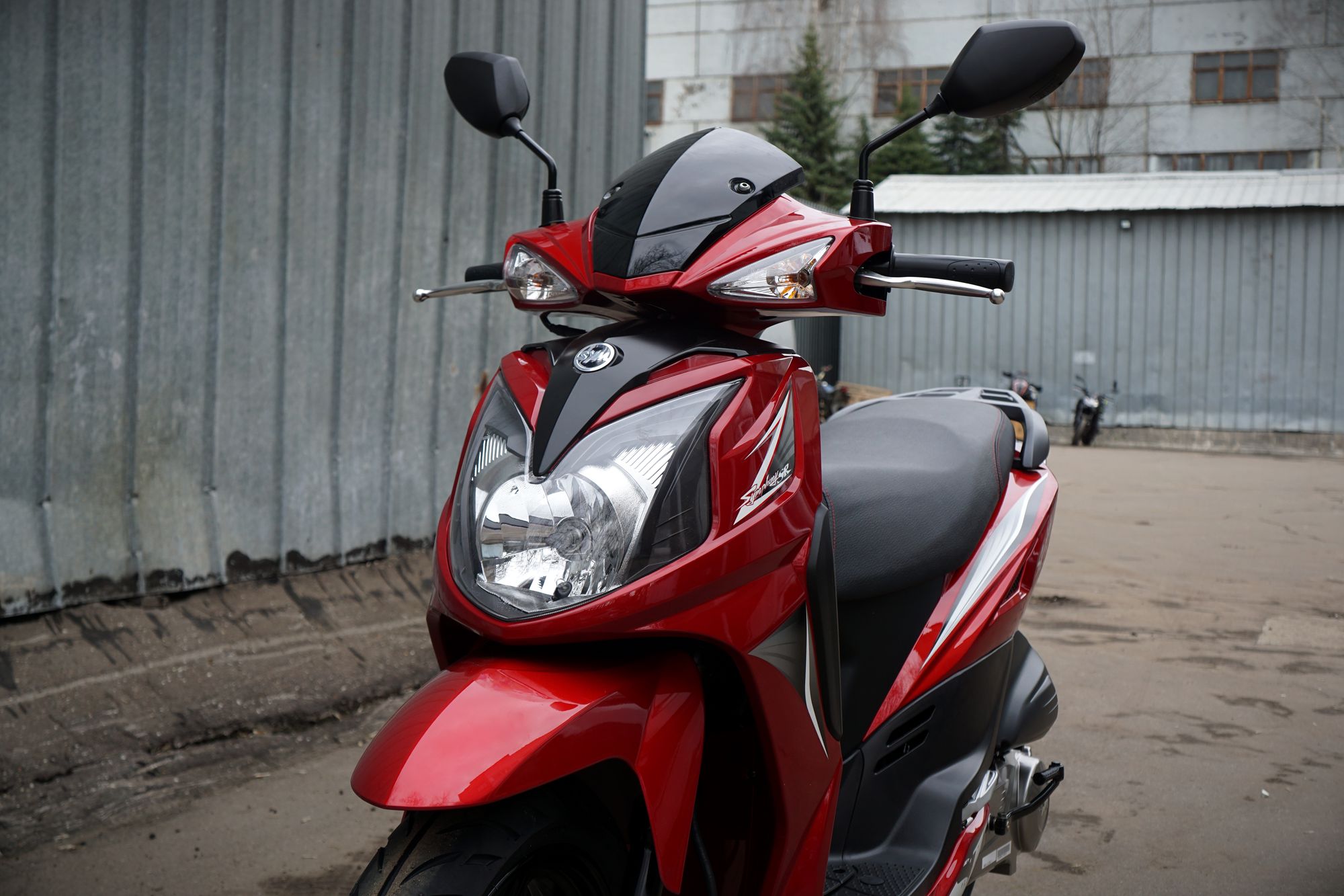 Скутер SYM Symphony SR 125  Красный