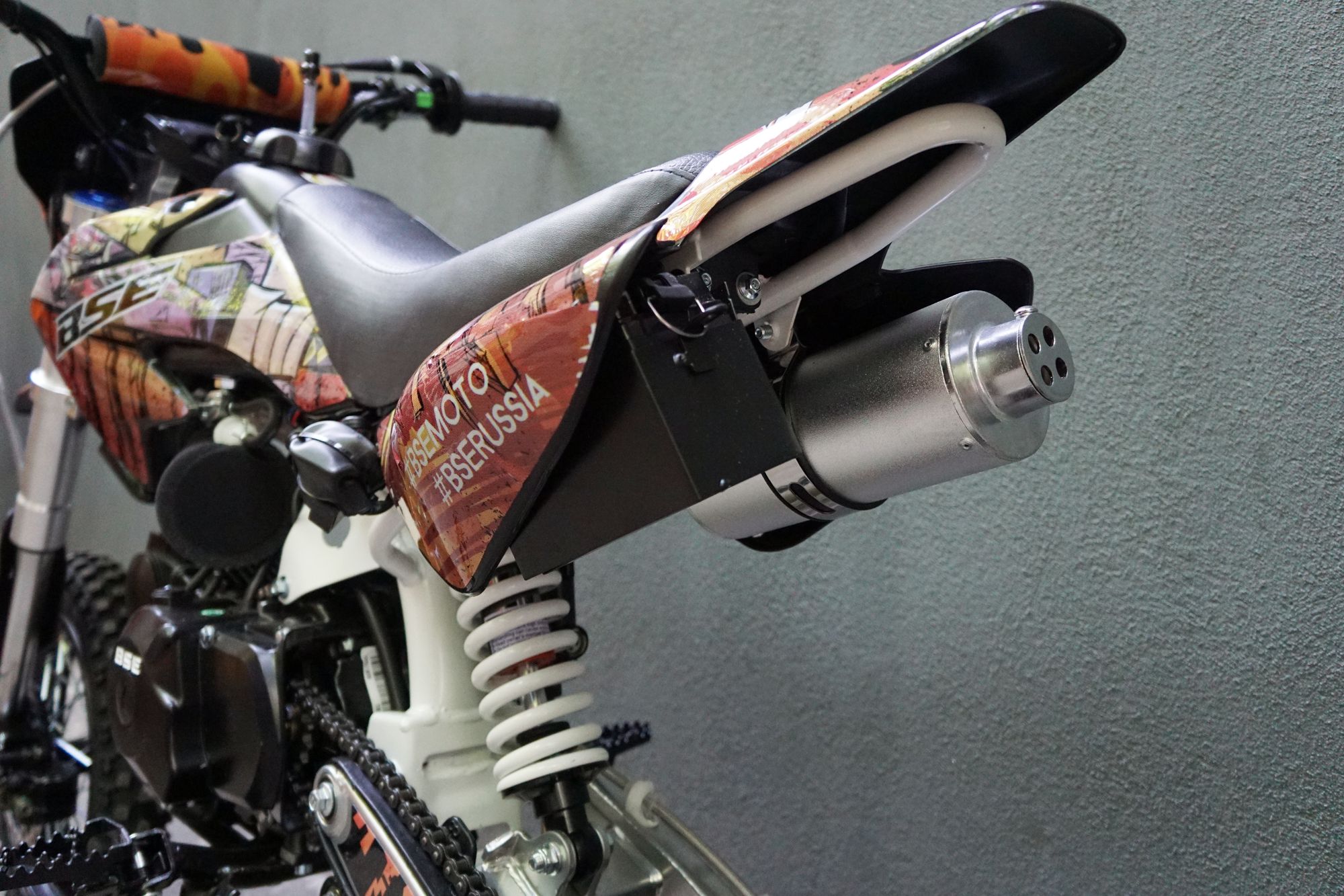 Питбайк BSE EVO 110e Samurai SA - 14/12 (Полуавтоматическая КПП)