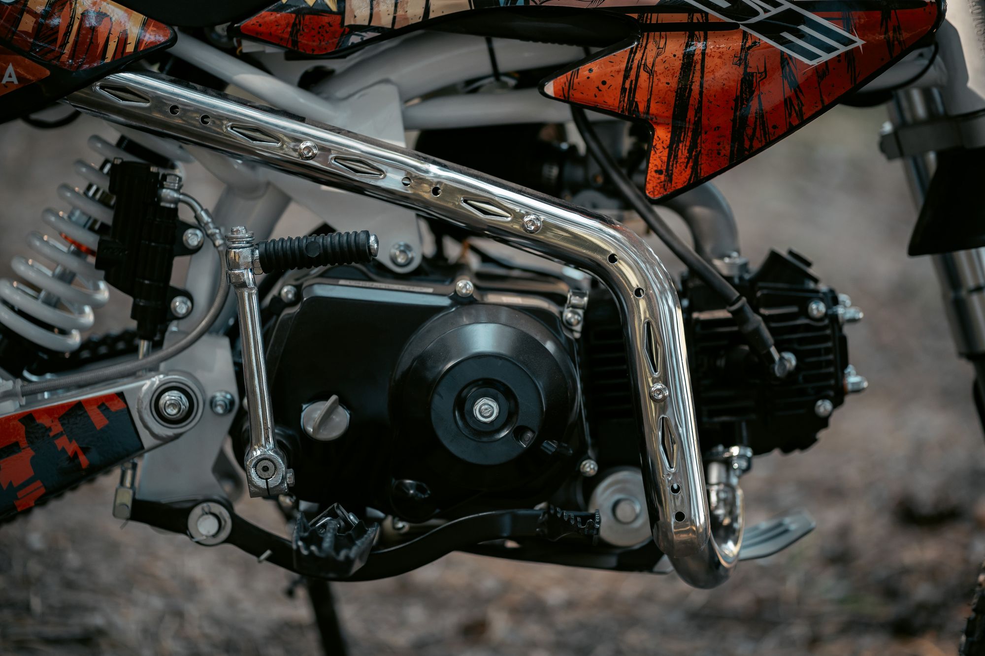 Питбайк BSE EVO 110e Samurai SA - 14/12 (Полуавтоматическая КПП)