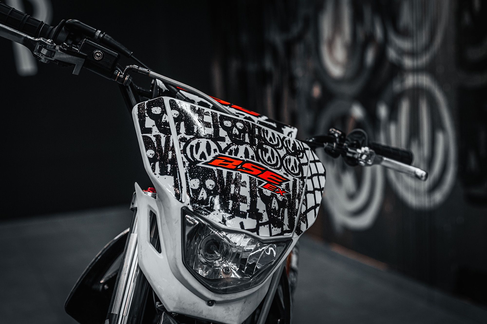 Питбайк BSE EX 125e 14/12 Max13 White Red 1