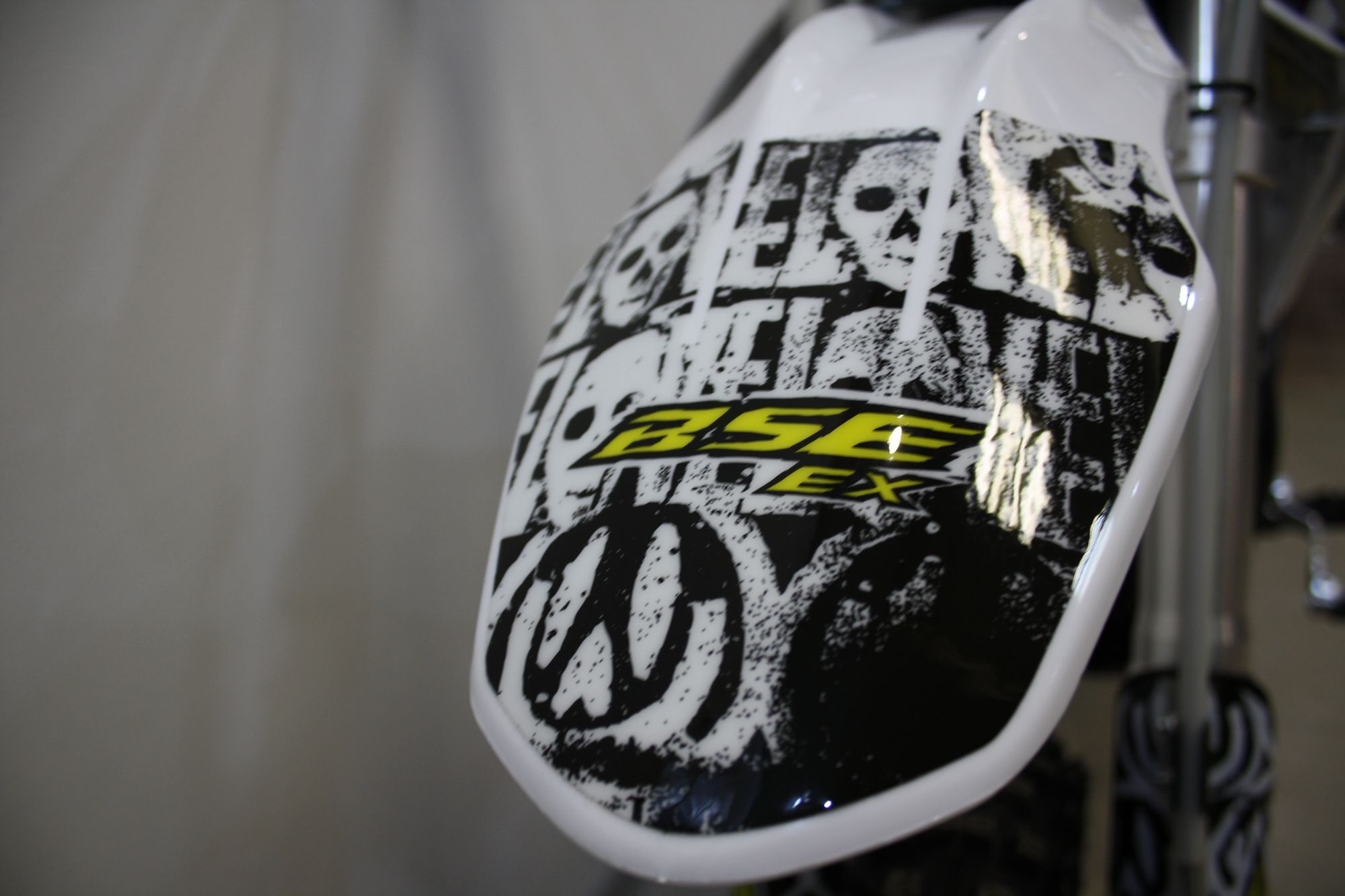 Питбайк BSE EX 125e 14/12 Max13 White Yellow 2