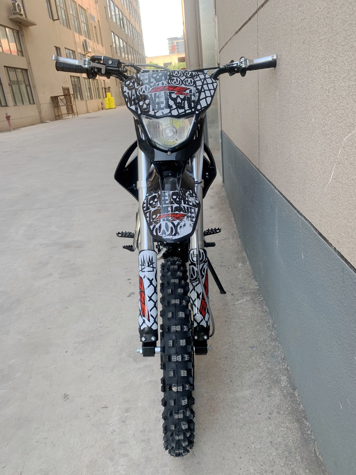 Питбайк BSE EX 17/14 Max13 White Red (040)