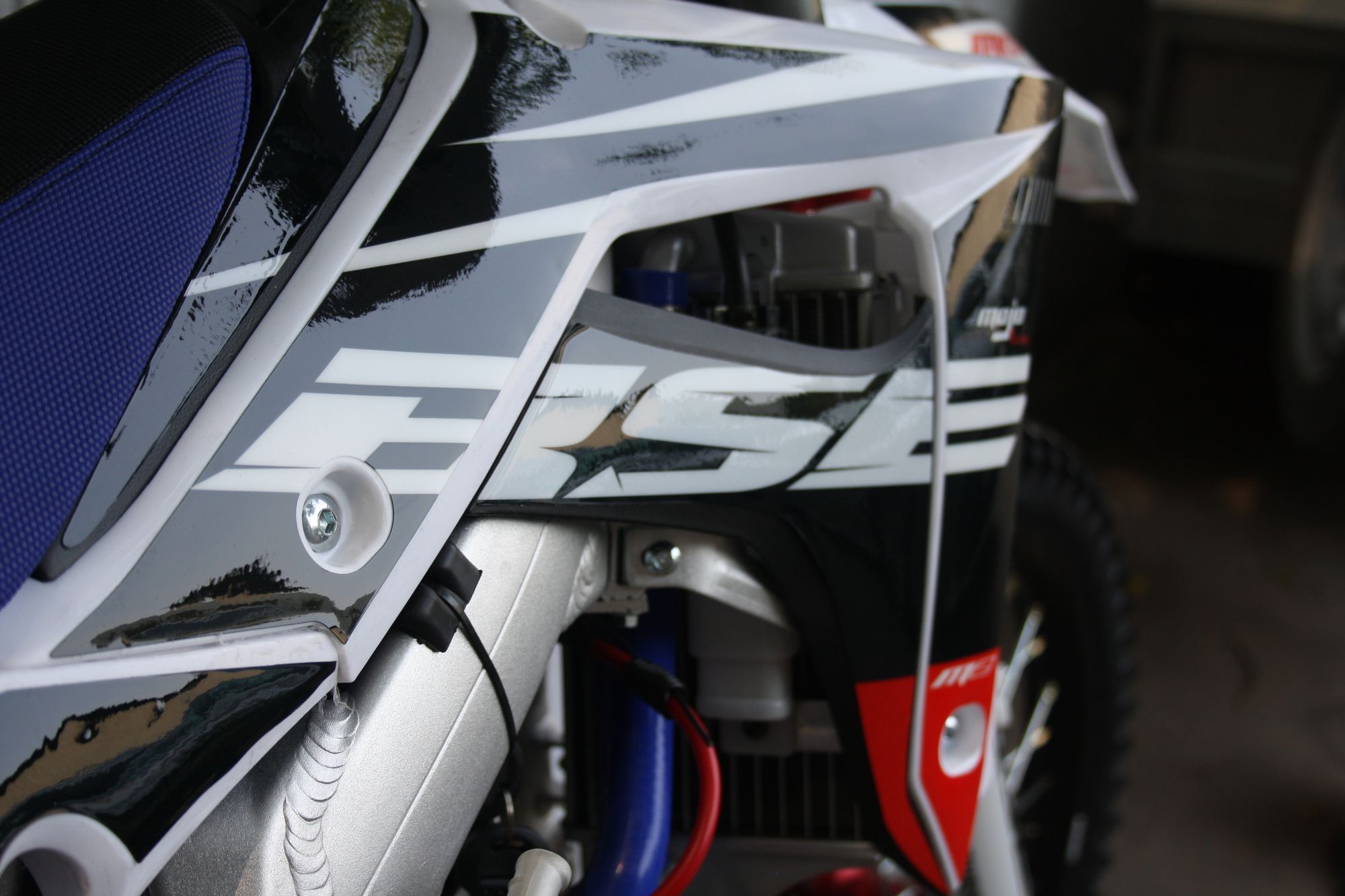 Эндуро / кроссовый мотоцикл BSE M2 Force White