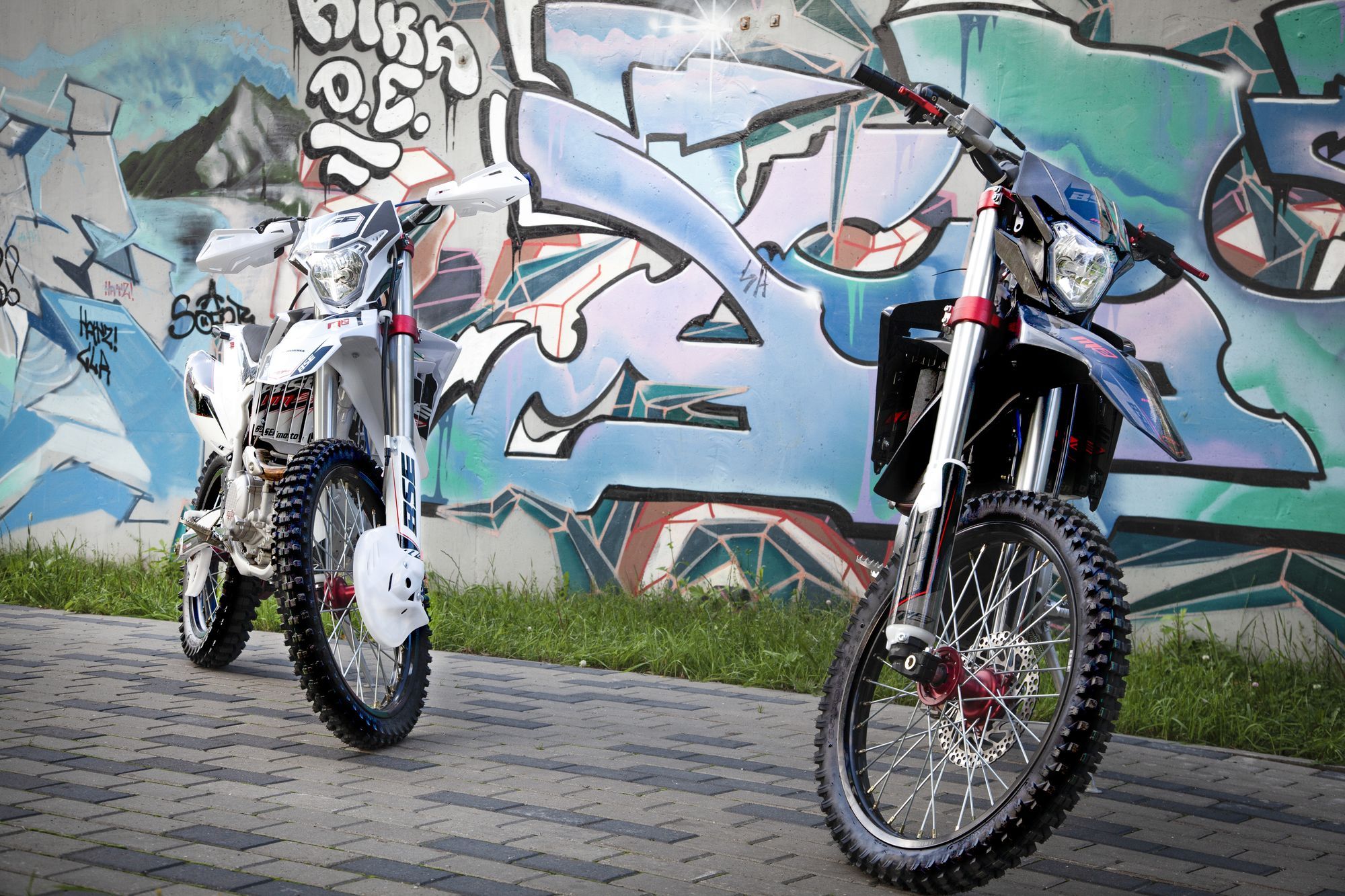 Эндуро / кроссовый мотоцикл BSE M2 Force Black (2)