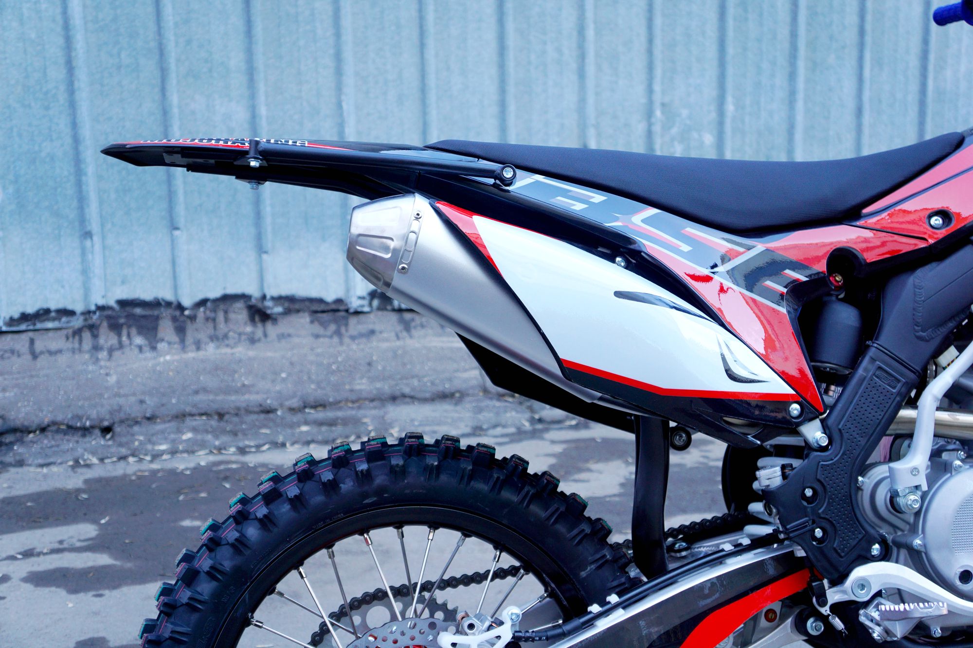 Эндуро / кроссовый мотоцикл BSE M4