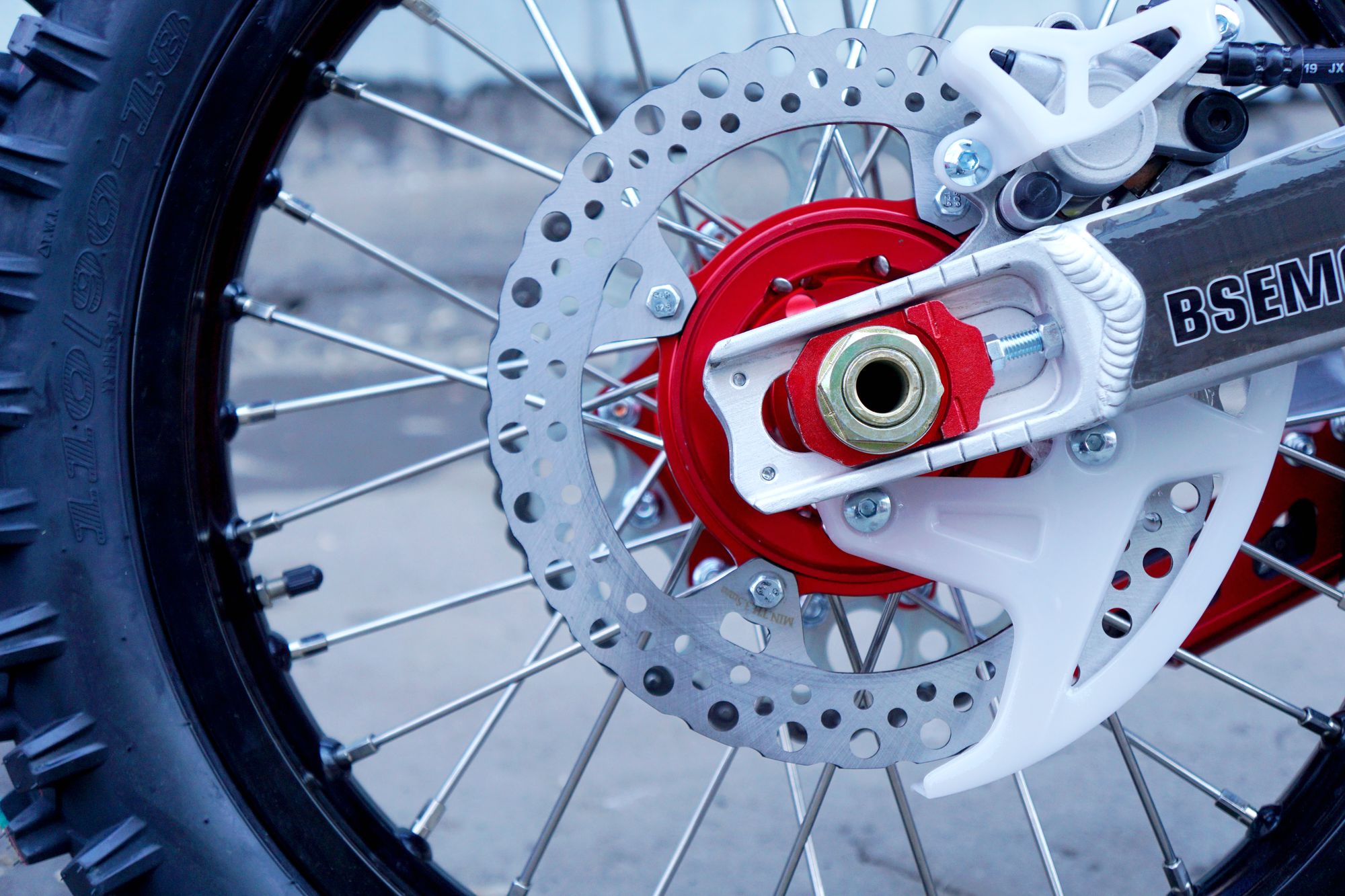 Эндуро / кроссовый мотоцикл BSE M4