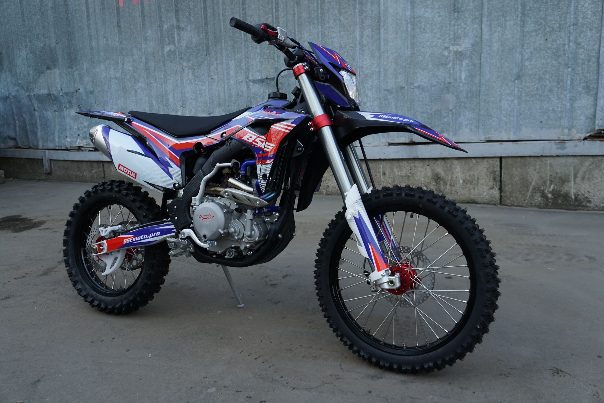 Эндуро / кроссовый мотоцикл BSE M8 (3)