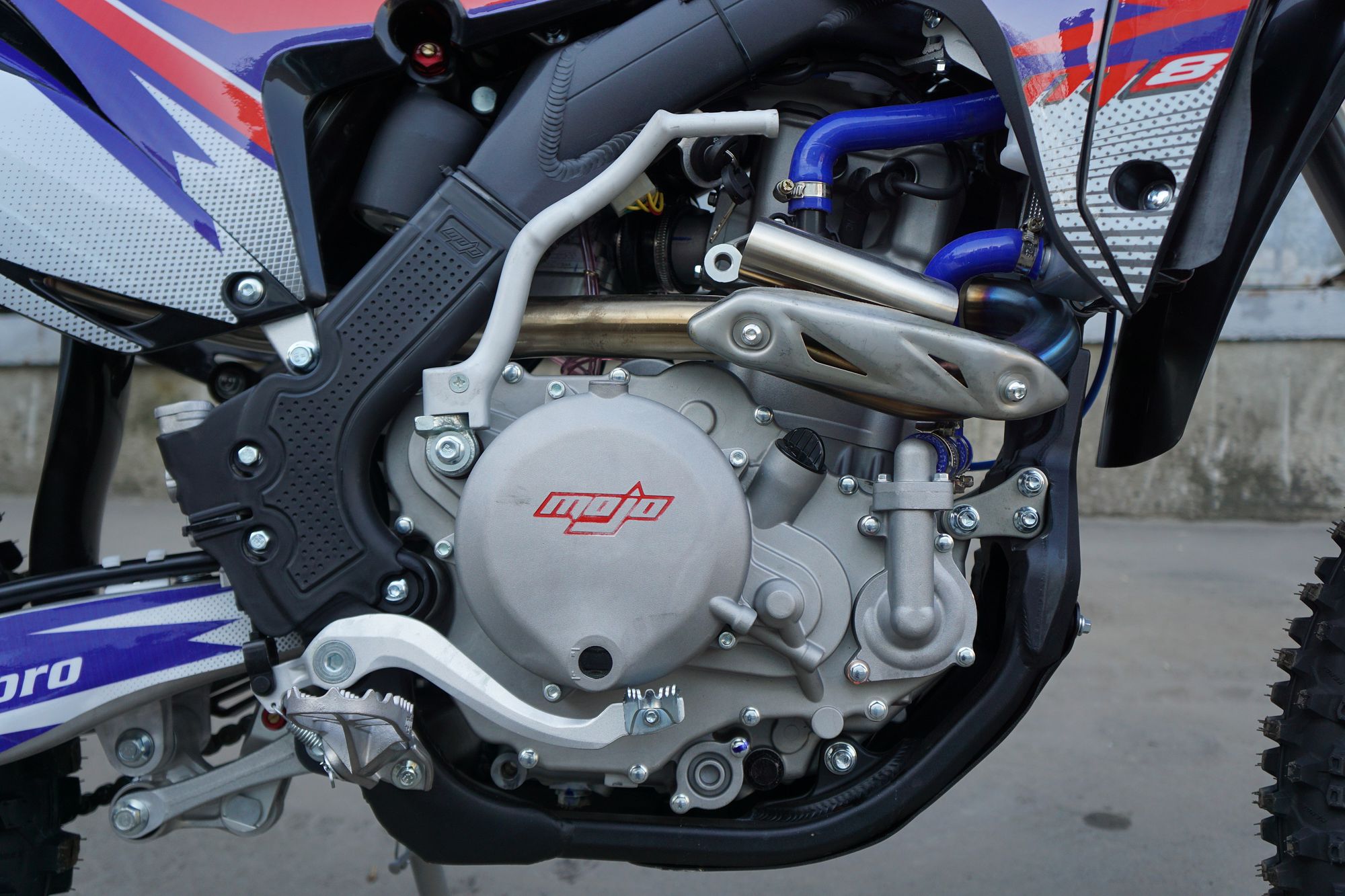 Эндуро / кроссовый мотоцикл BSE M8 (3)