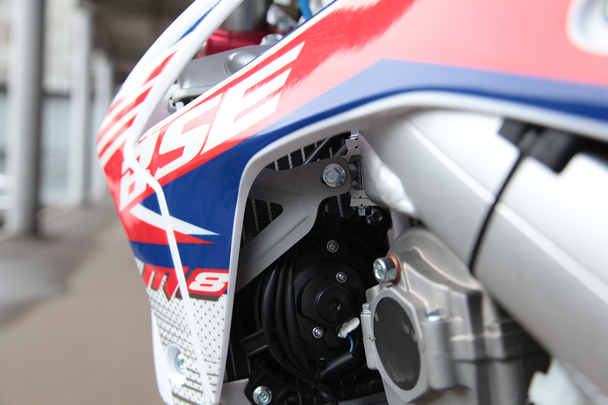 Эндуро / кроссовый мотоцикл BSE M8 (3)