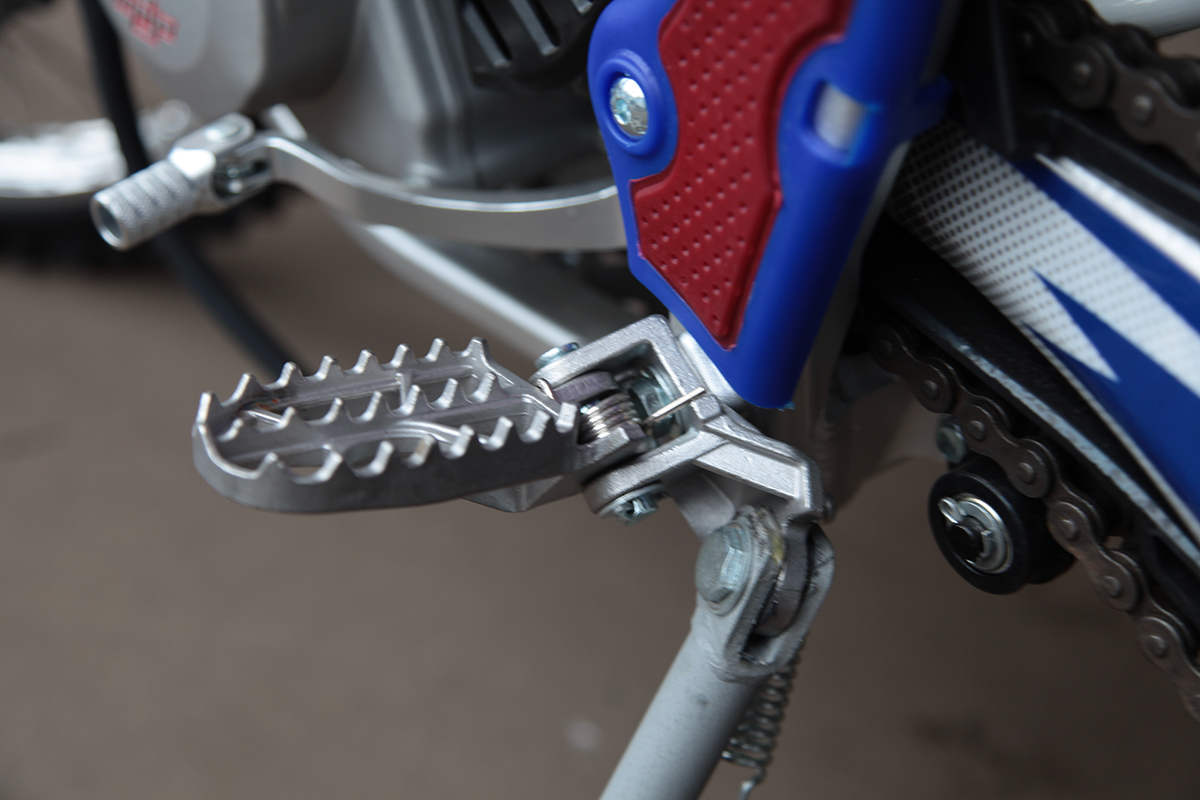 Эндуро / кроссовый мотоцикл BSE M8 (3)