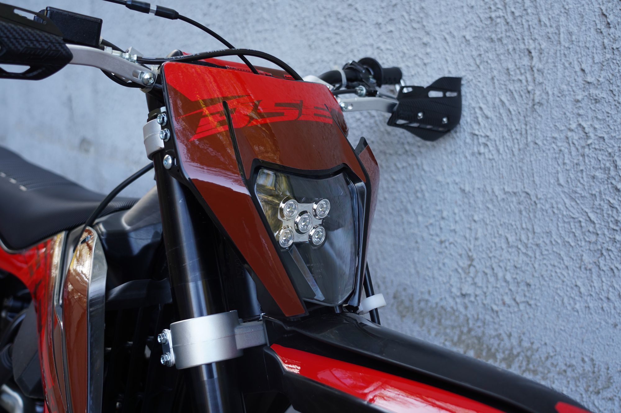 Эндуро / кроссовый мотоцикл BSE T4 Red (ZS172FMM-5)